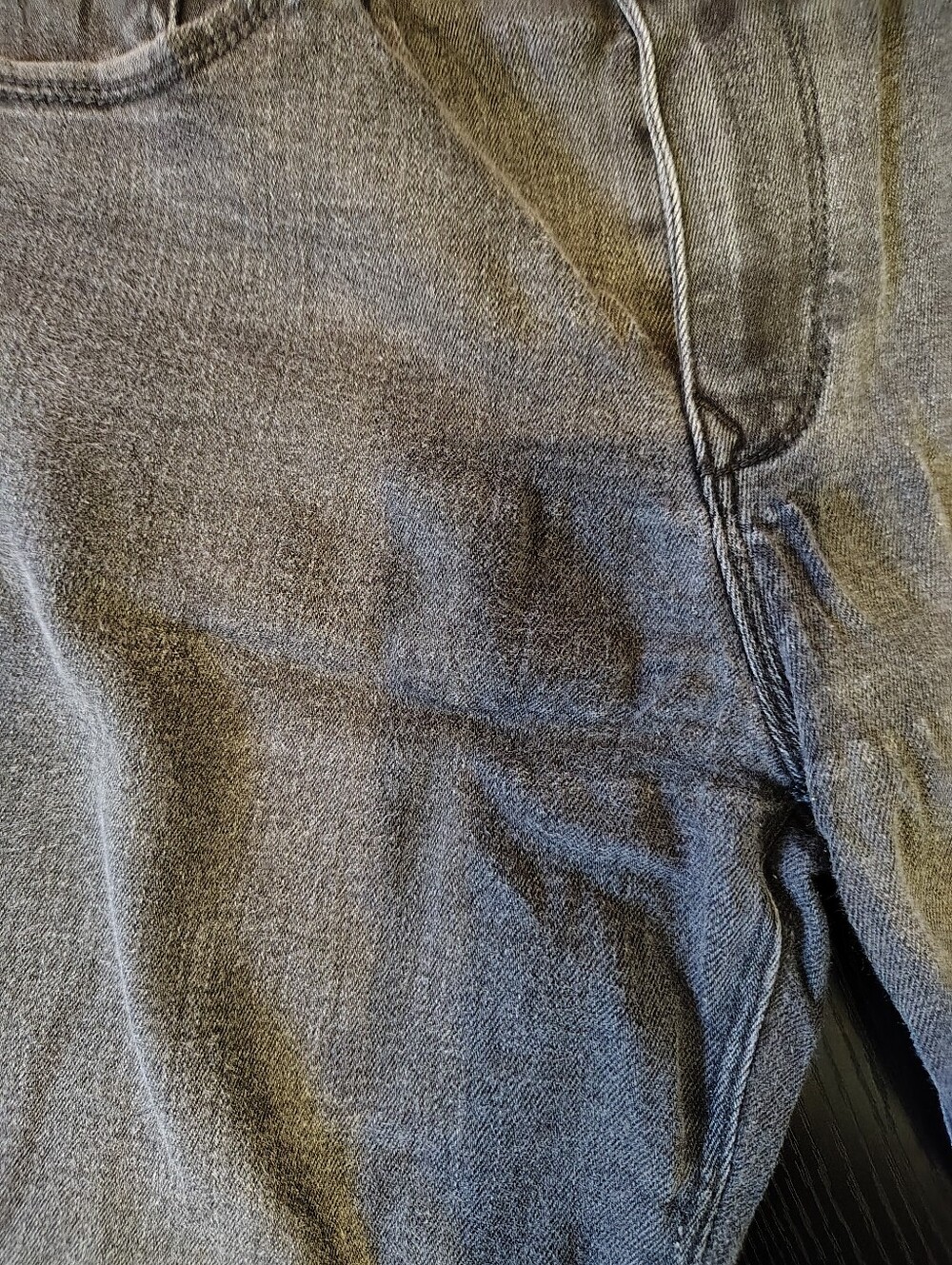 Express Gray Distressed Knee  Legging Jeans Size 10 - Picture 4 of 5